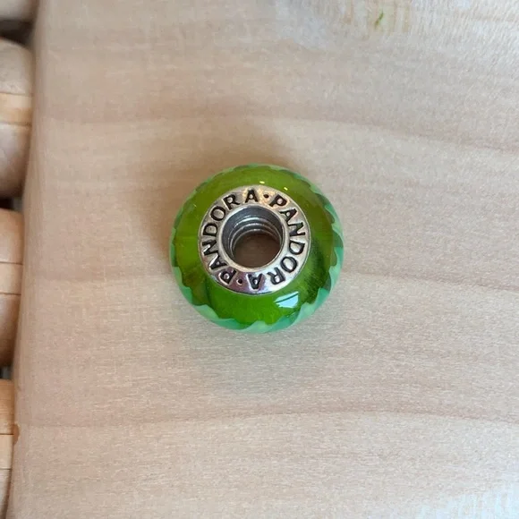 Pandora Murano Zigzag Charm - Retired - Picture 2 of 5